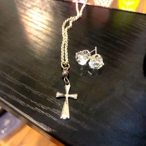 Gorg Sterling Silver Chain w/Cross Charm ....